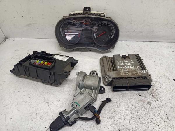 BOITIER COMPLET OPEL CORSA D 1.3CDTI ( Z13DTE ) 00UQ BOSCH - Vue 1